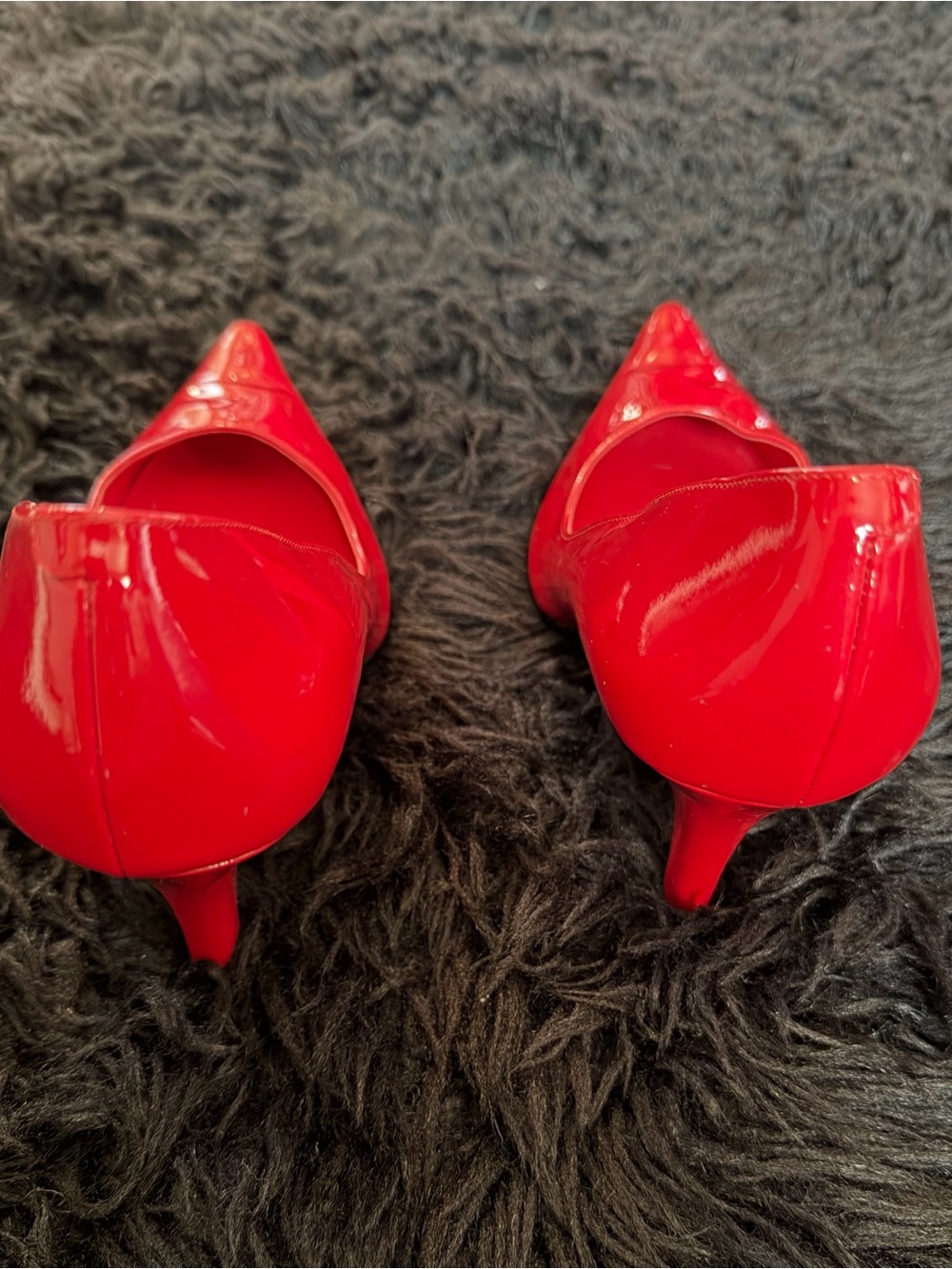 Michael Shannon Vibrant Red Patent Pointed Pumps - Picture 4 of 4